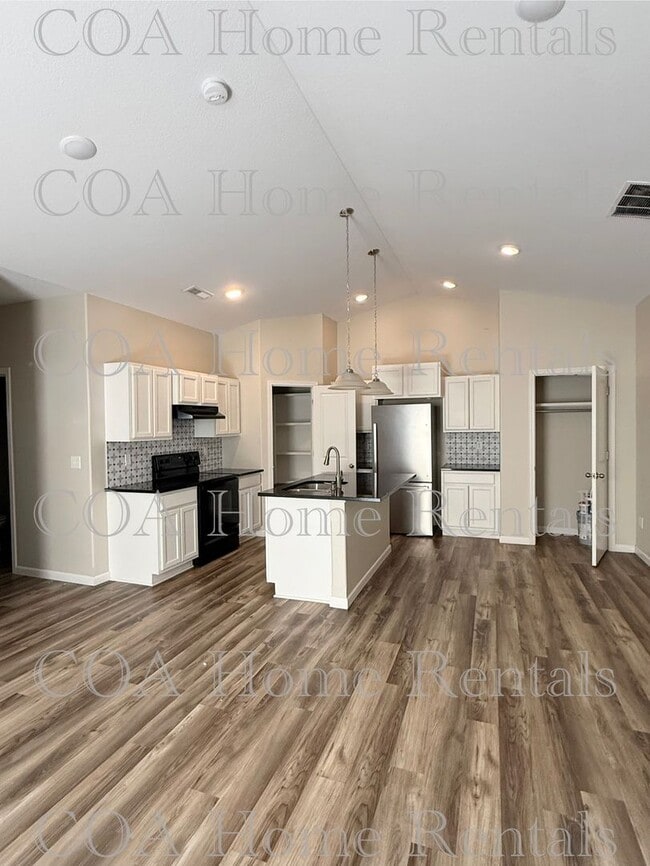 Building Photo - Maize Duplex
