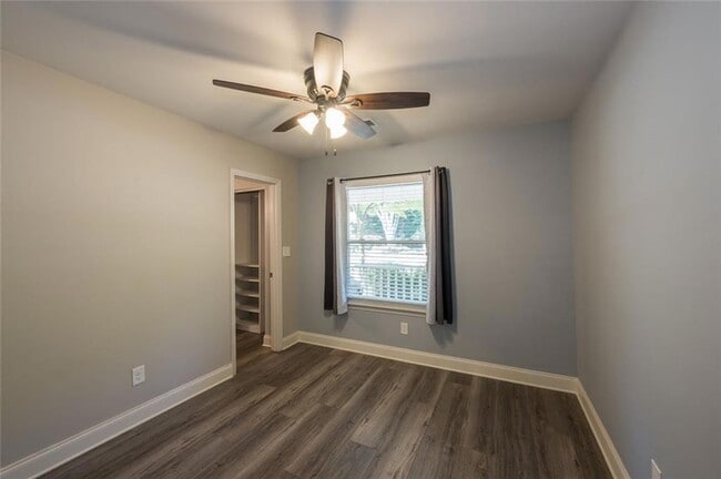 Building Photo - 898 Halston Ct