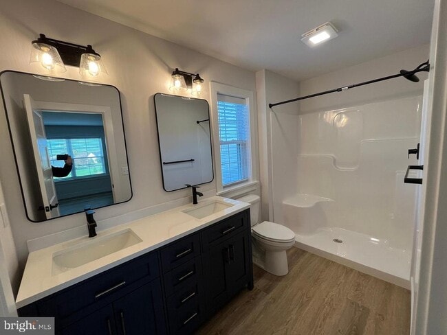 Building Photo - 14 Ringneck Cir