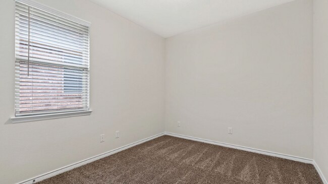 Building Photo - 2344 Opaline Dr