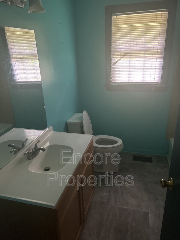 Building Photo - 5744 US-264 ALT