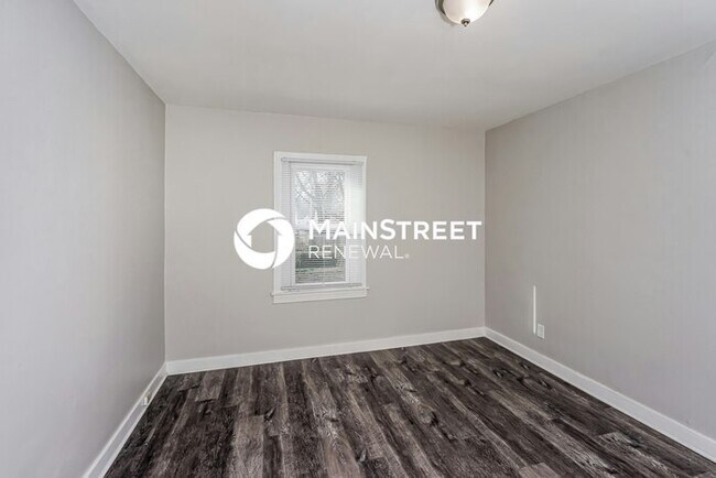 Building Photo - 2 Bedroom Pet-Friendly Home in Louisville,...