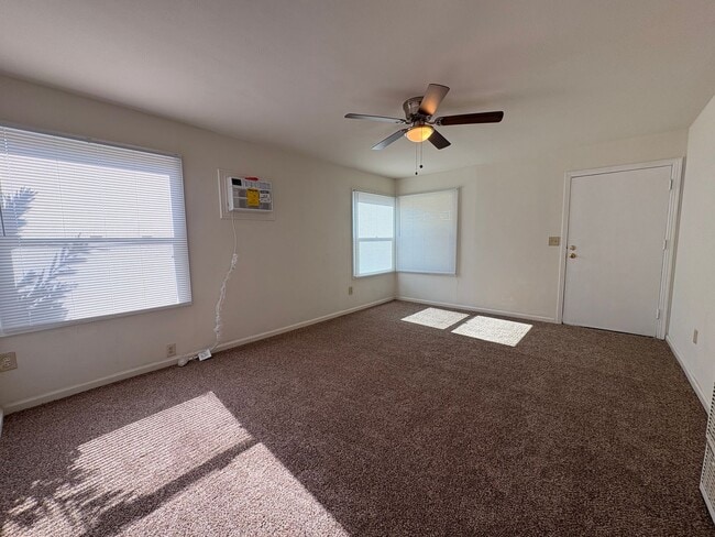 Building Photo - 2 WEEKS FREE RENT January Special - Beautifully Remodeled 2 Bed, 1 Bath Home!