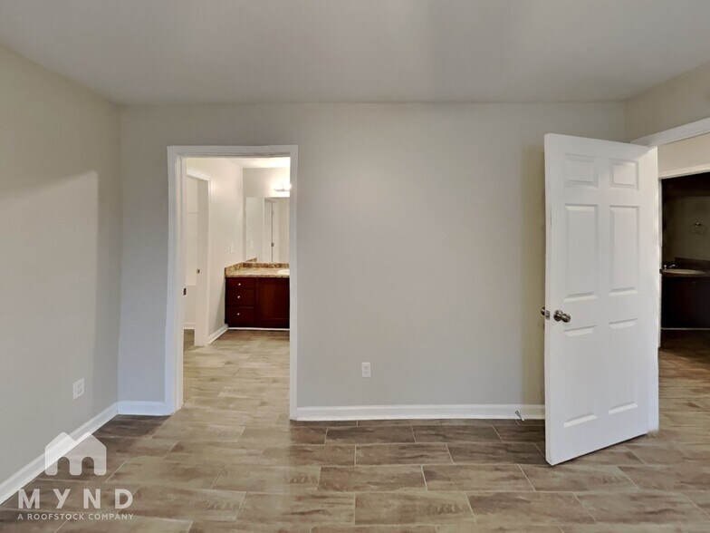 Building Photo - 5581 Ricky Ln