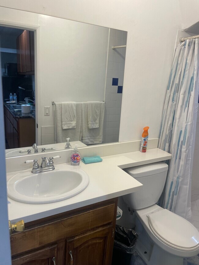 Building Photo - 12619 Emelita St