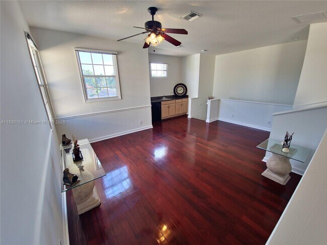 Building Photo - 7044 Brunswick Cir