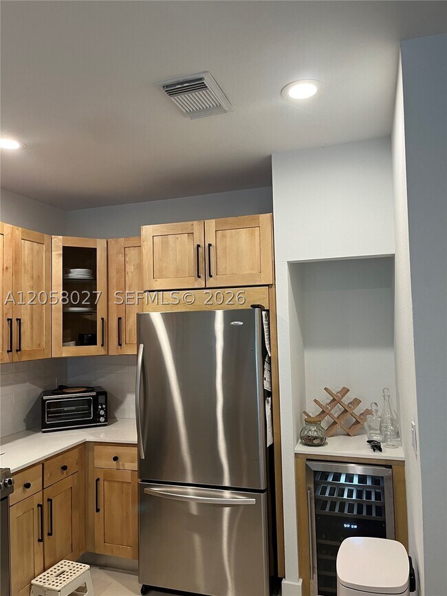 Building Photo - 10705 NW 75th St