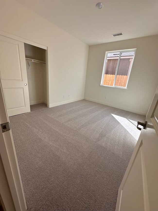 Building Photo - Newly Constructed West Carson Valley Home