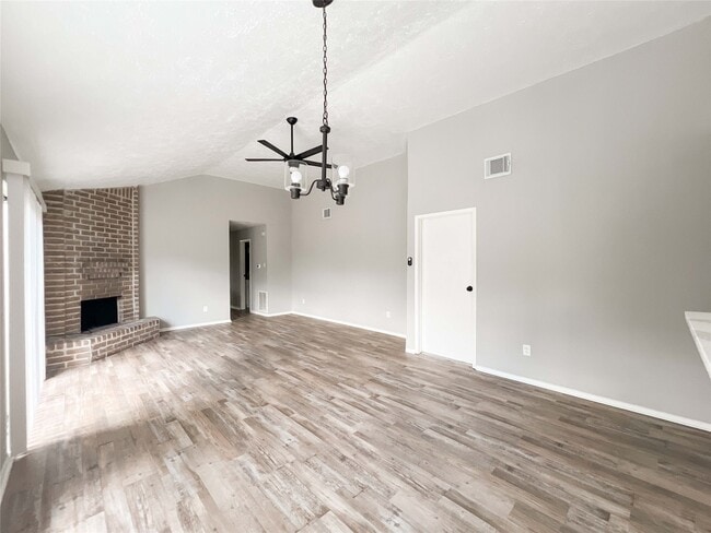 Building Photo - 11007 Tobasa Ct