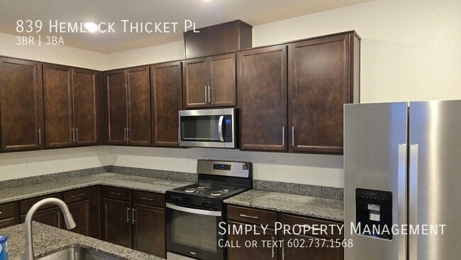 Building Photo - 839 Hemlock Thicket Pl