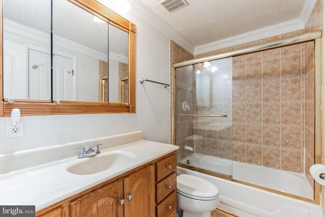 Building Photo - 2530 Vivaldi Ln