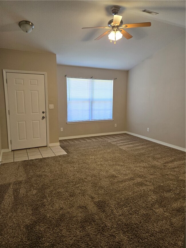 Building Photo - 2158 Kristy Ln