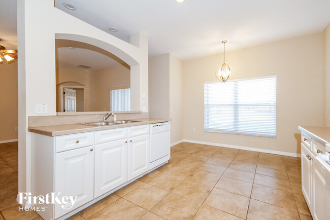 Building Photo - 6850 Eagle Ridge Loop