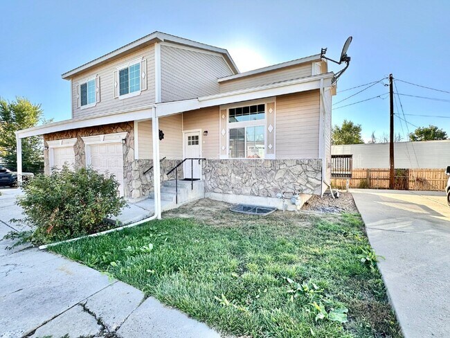 Building Photo - 3451 W 65th Ave