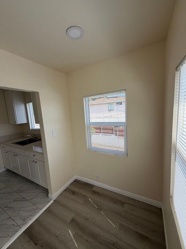 Building Photo - Bradshawe