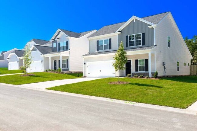 Building Photo - 662 Patmore Dr