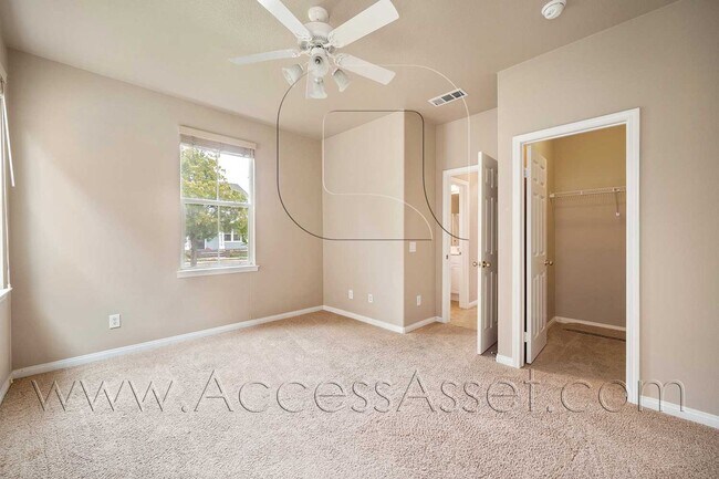 Building Photo - Stunning Luxury Living in Temecula | Expansive 4-Bedroom Masterpiece