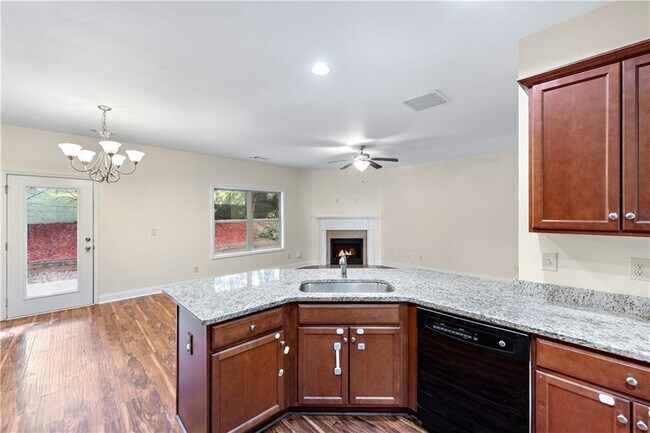 Building Photo - 204 Britt Dr