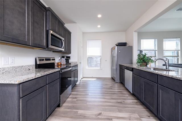 Building Photo - 1938 Madison Dr