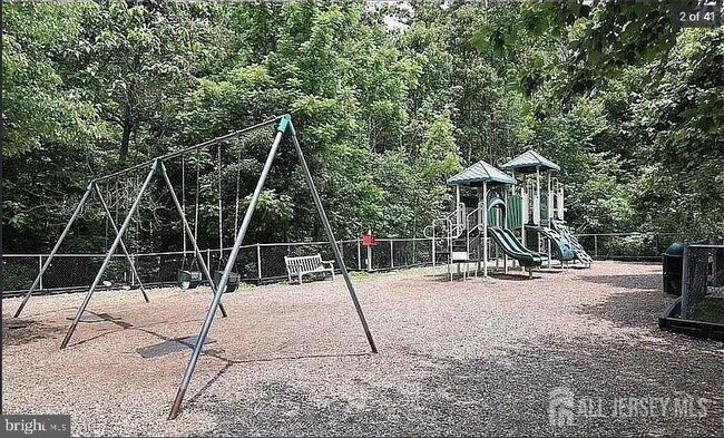 Building Photo - 101 Wellington Park Dr