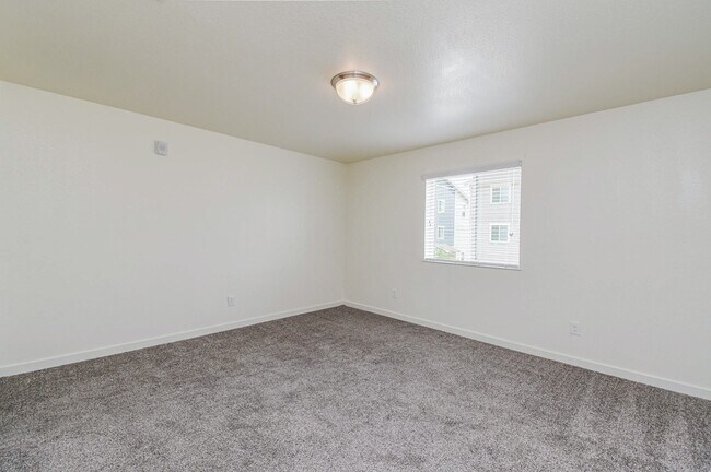 Building Photo - 21155 Gosling Rd