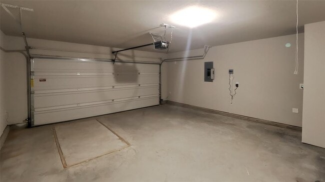 Building Photo - 10509 NW 25th St