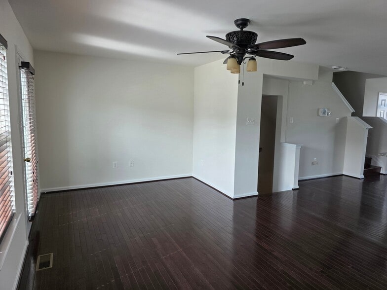 Building Photo - 3715 Peace Chance Dr