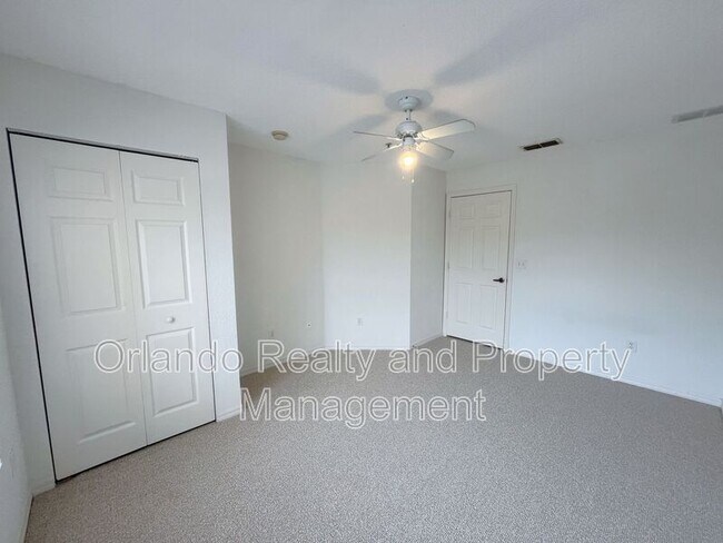 Building Photo - 2606 Lodi Cir