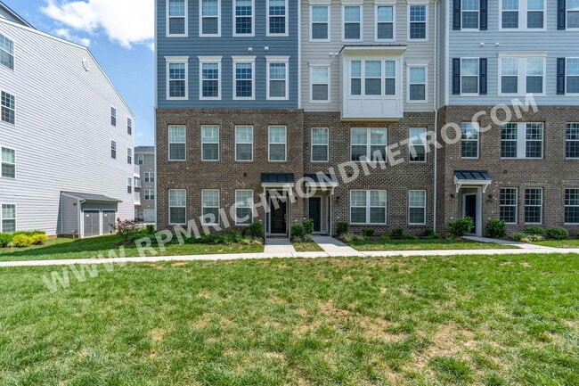 Building Photo - 8121 Wistar Creek Dr