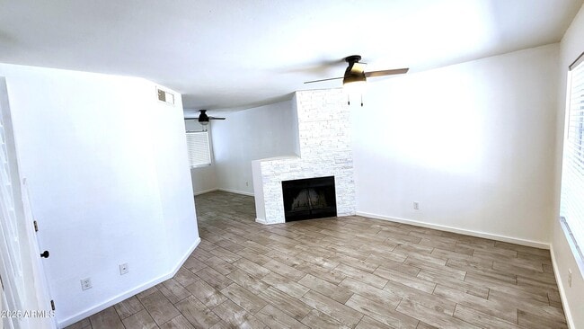 Building Photo - 860 N McQueen Rd