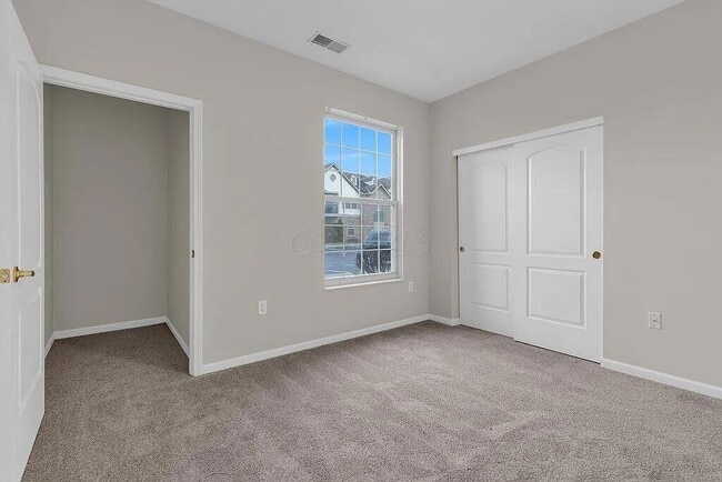 Building Photo - 773 Hidden Springs Dr