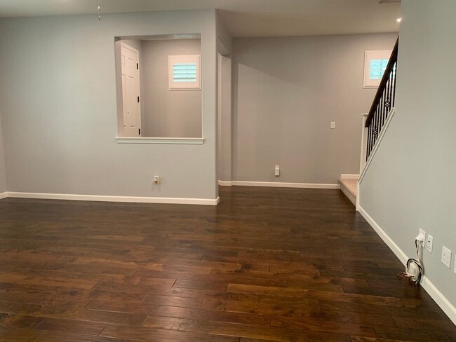 Building Photo - Designer Inspired 4x3 Stunning Home with Bonus Room and 2 Car Garage!