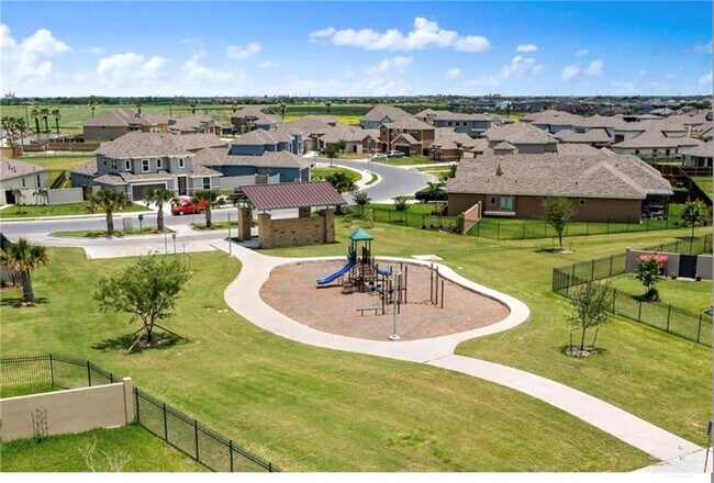 Building Photo - 14505 Limestone Way