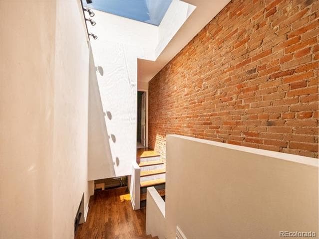 Building Photo - 2753 Champa St
