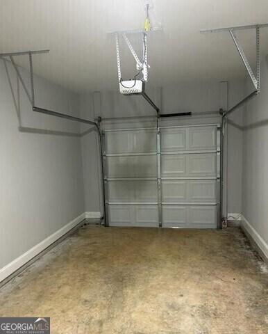 Building Photo - 4705 Chariot Dr