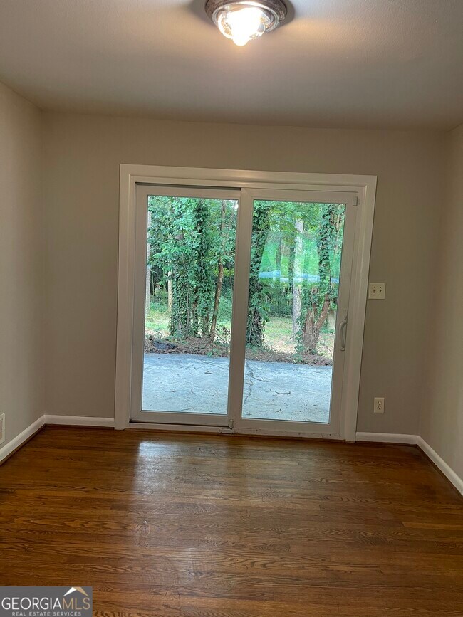 Building Photo - 3616 Santa Fe Trail