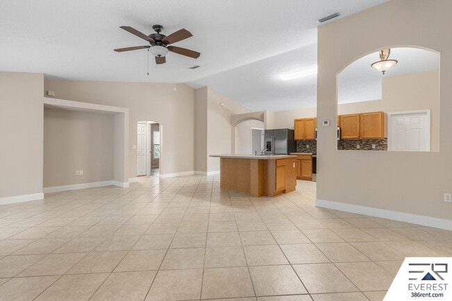 Building Photo - 59 Riverina Dr