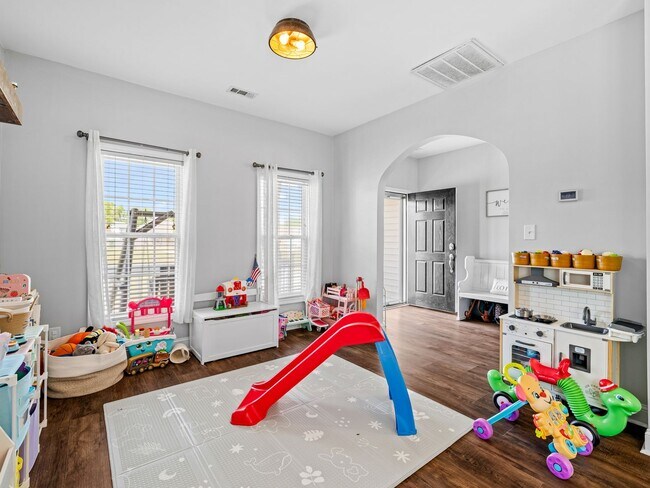 Building Photo - Shetland Farms