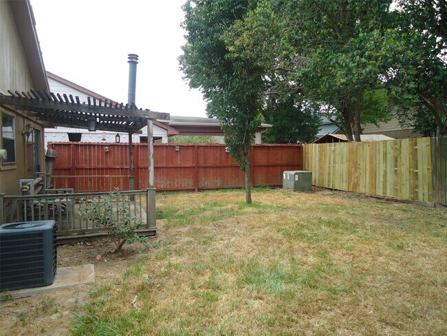 Building Photo - 4311 Daisy Meadow Dr
