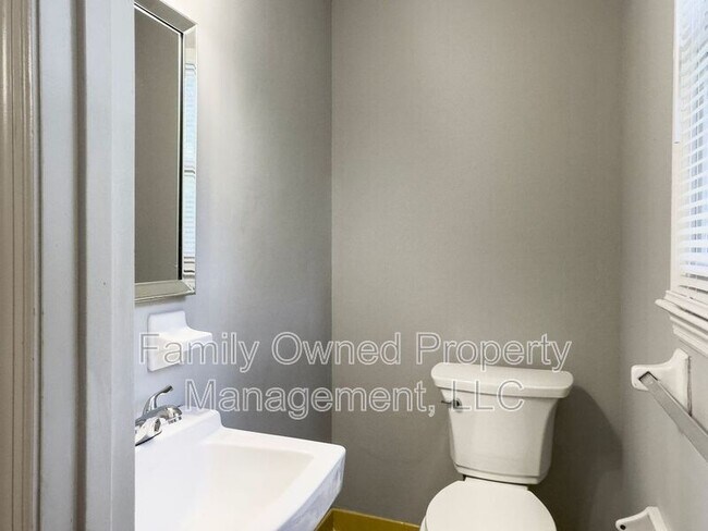 Building Photo - 4513 Sapling Ct