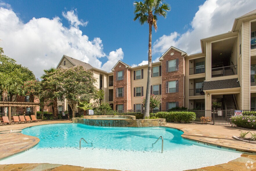 COMPASS AT WINDMILL LAKES 9757 Windwater Dr Houston TX 77075 Apartment Finder