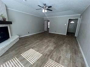 Building Photo - 16064 Holly St