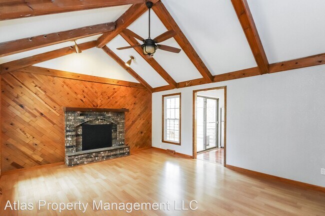 Building Photo - 3 br, 3 bath House - 8202 E 166th St