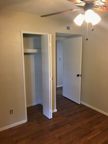 Bedroom #1 - 3800 Hackberry Lane