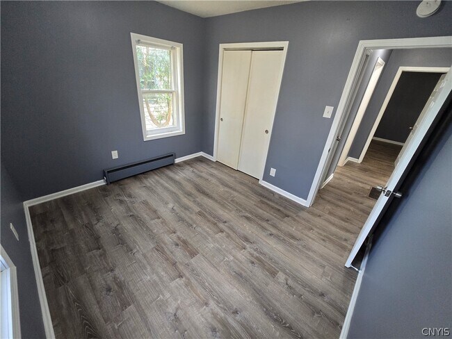 Building Photo - 2802 Lemoyne Ave