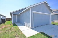 Building Photo - 11560 Chestnut Barr Dr