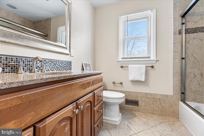 Building Photo - 27 Cartwright Dr