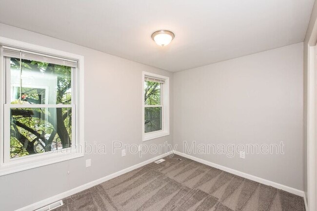 Building Photo - 773 Fairmont St NW