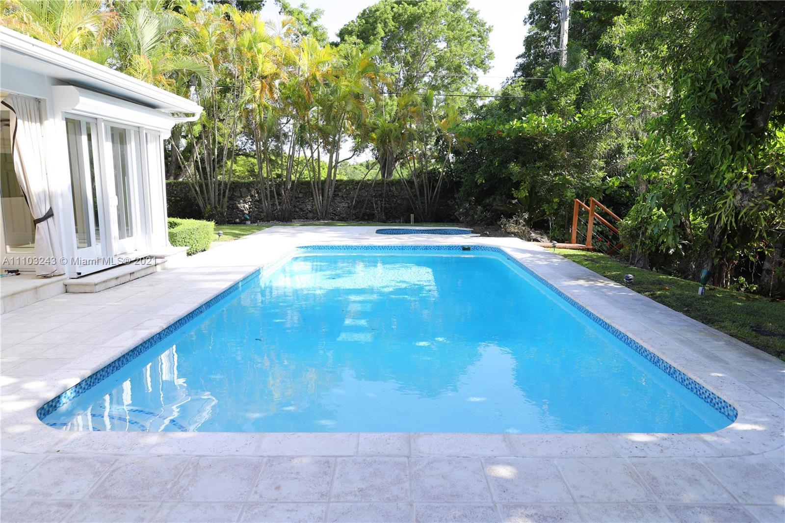 Building Photo - 6540 SW 135th Ter