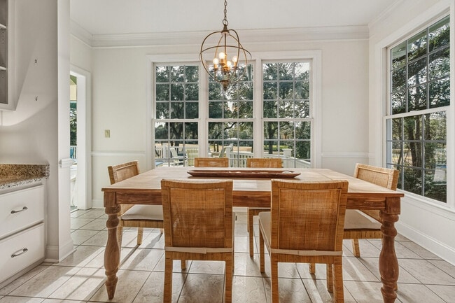 Building Photo - 21 Wallace Pate Dr